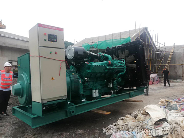 柴油發(fā)電機(jī)組手動起動方法